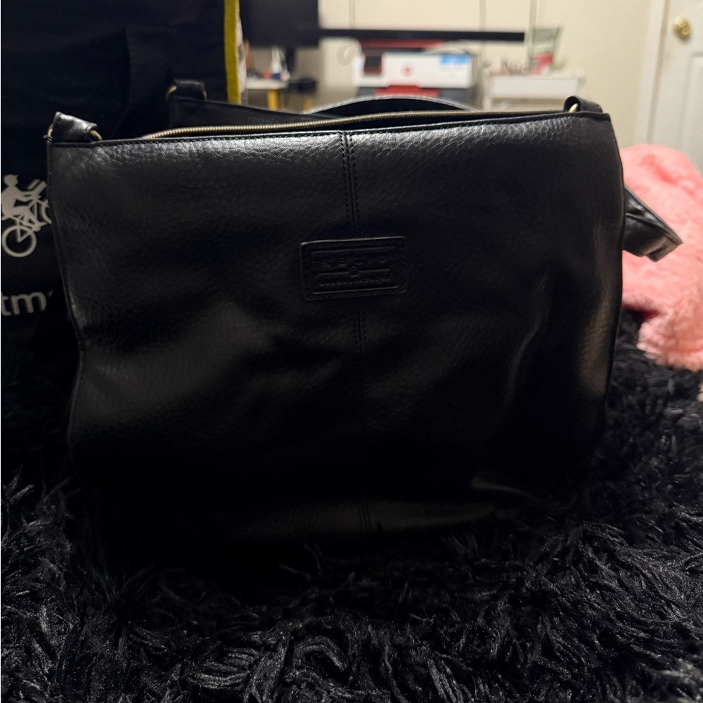 Relic‎ women shoulder bag